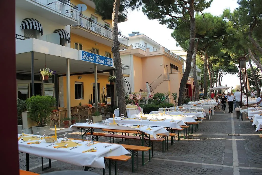 Hotel Rina Misano Adriatico 2*,  Italia